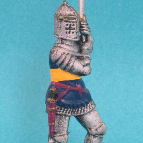 02. Chevalier avec épée et heaume (repeint).